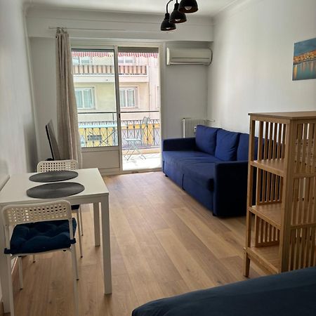 Studio 2 Etoiles A Menton Pour 4 Personnes Exteriér fotografie
