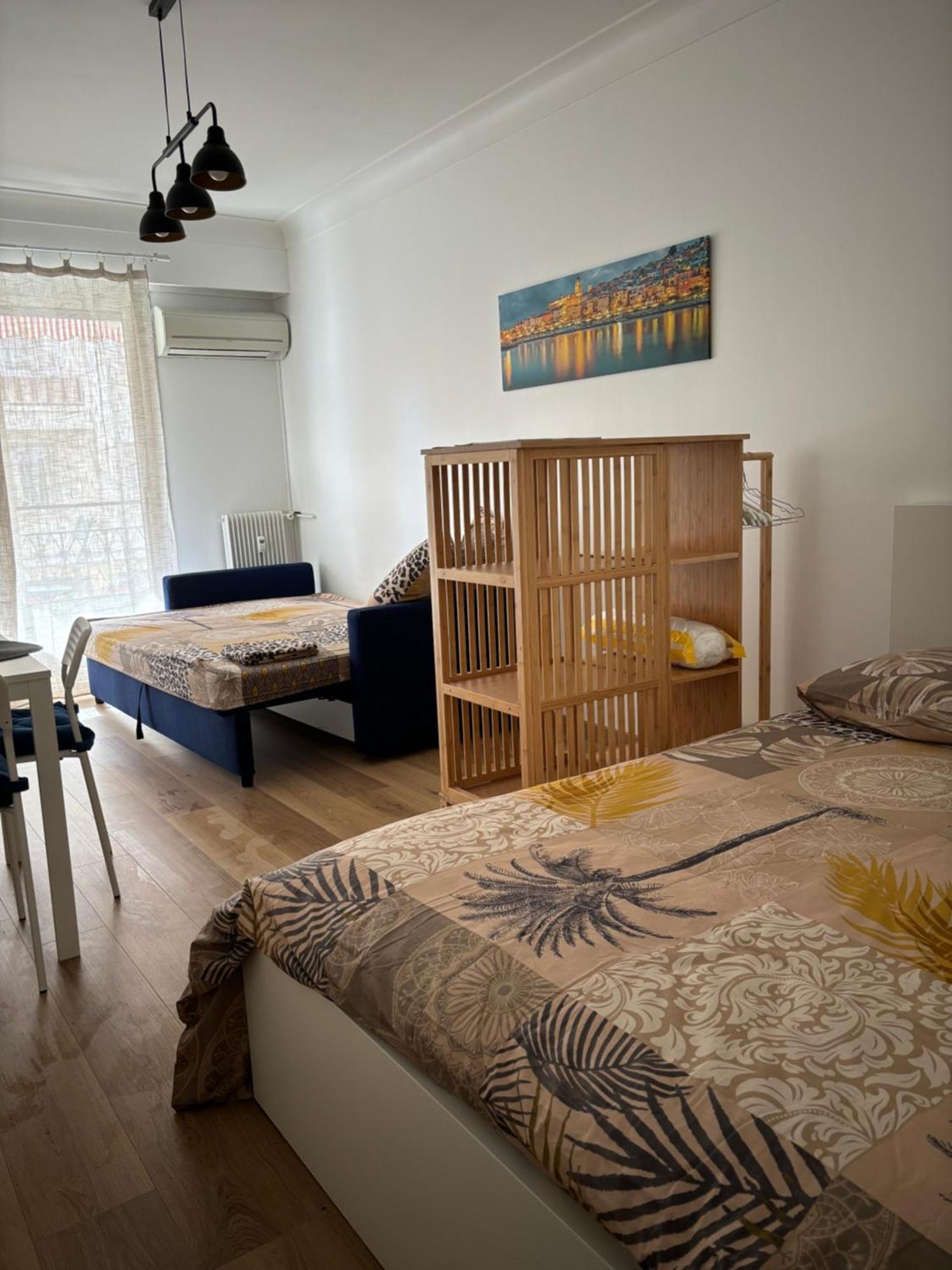 Studio 2 Etoiles A Menton Pour 4 Personnes Exteriér fotografie