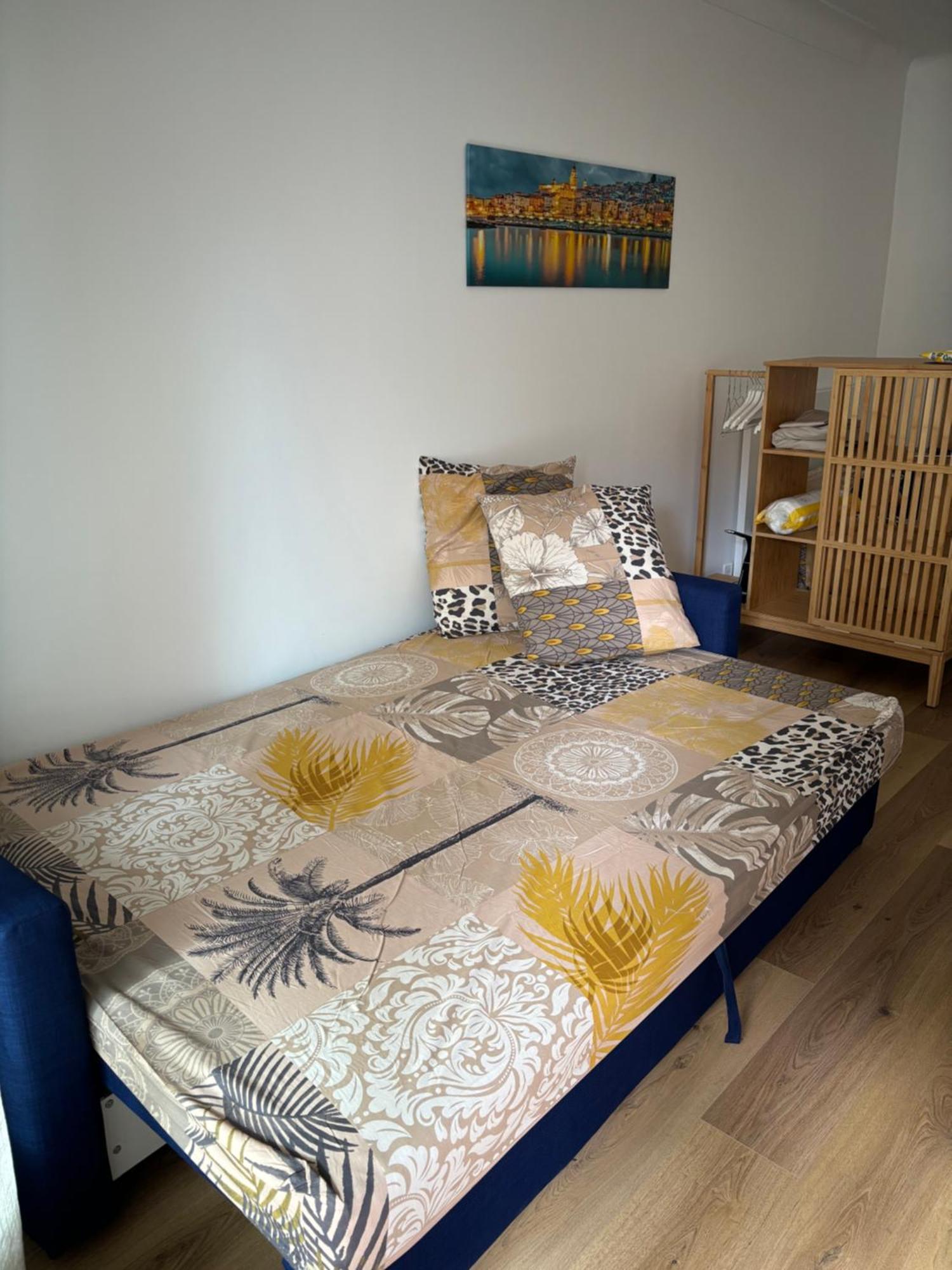 Studio 2 Etoiles A Menton Pour 4 Personnes Exteriér fotografie